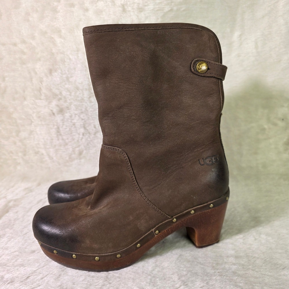 UGG Abbie Clog Boots Brown Leather Shearling Lined Studded Women 6 Excellent
